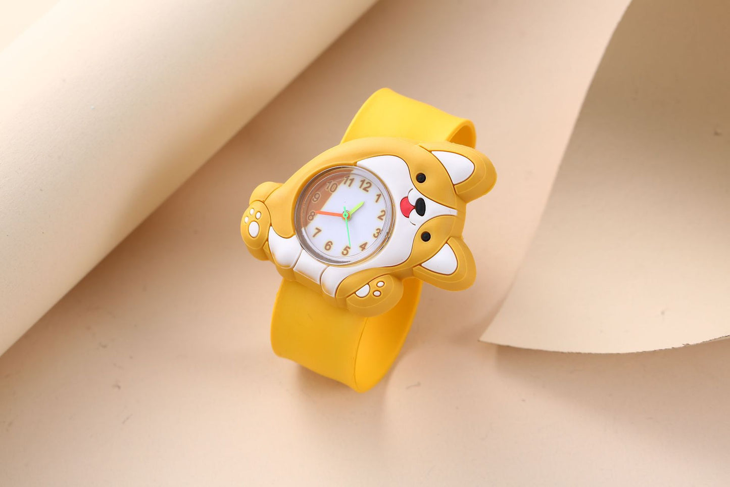 Children's Cute Fashion Snap Watch for Boys and Girls Quartz Watch Childlike Chronograph Large Dial