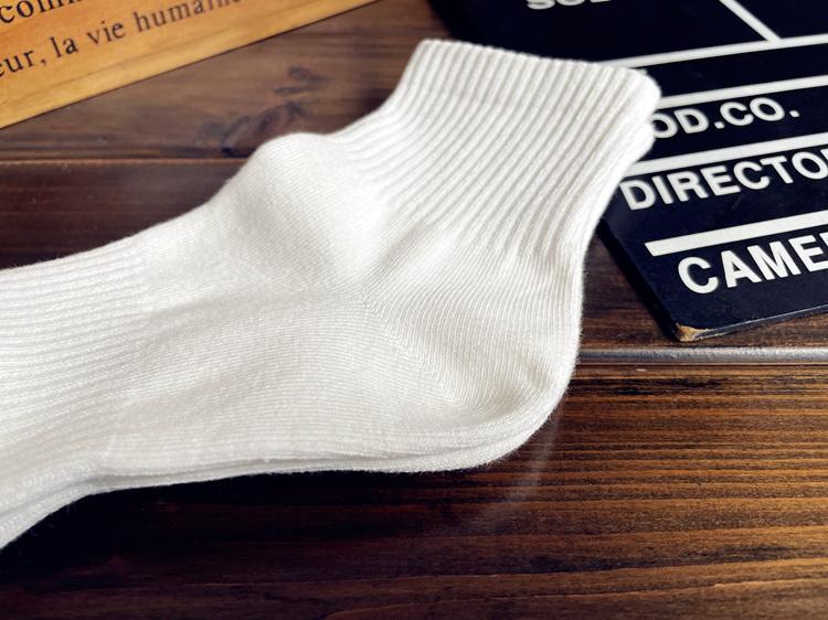 100%Pure Cotton Xinjiang Cotton Socks Men and Women Sports Socks Black and White Solid Color Autumn Winter Four Seasons Student Couple Deodorant Short Socks