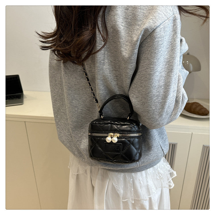 Women's Spring Summer Bag2025New Diamond Chain Bag High-End Fashionable Crossbody Bag Versatile Handheld Small Square Bag