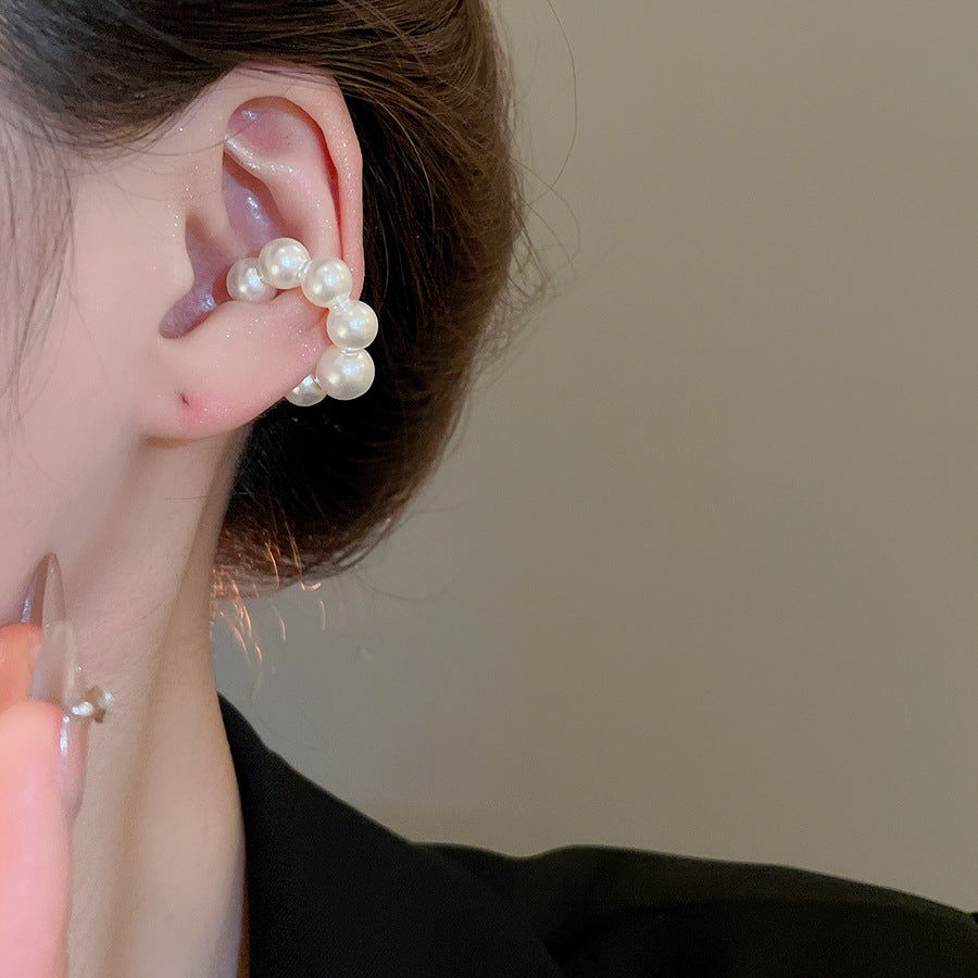 Diamond-encrusted Pearl Heart Tassel Ear Clip Artistic Retro French Ear Cuff Fashionable and Elegant Light Luxury Earrings Wholesale