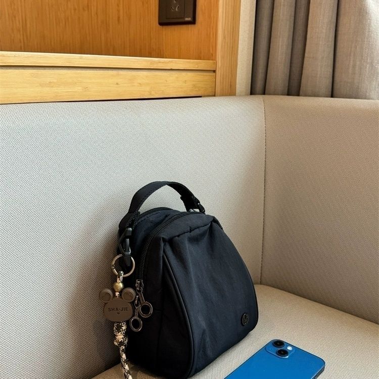 Work Commute Bag Super Popular Mobile Phone Women New Crossbody Handbag Mini Small Bag Portable Shoulder Bag