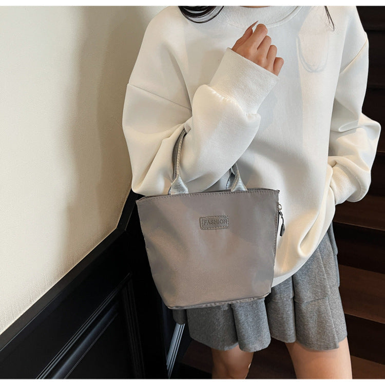 Casual Single Shoulder Crossbody Bag New Model Phone Small Square Bag Versatile Shopping Handbag Lightweight Water-Resistant Nylon Bag
