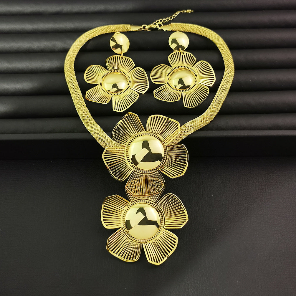 Various Dubai Sets for Women24K Gold Color Big Flower Pendant Necklace and Earrings Wedding Party African Set