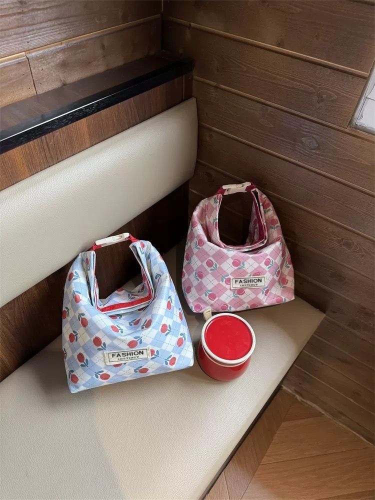 New Cartoon High-Value Aluminum Foil Insulated Student Lunch Bag Versatile Artistic Handheld Waterproof Office Worker Lunch Box