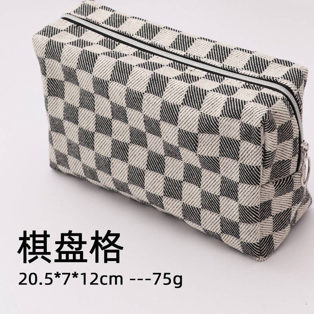 2025New Women's Travel Denim Makeup Bag Large Capacity Portable Outing Cosmetic Organizer Custom Design
