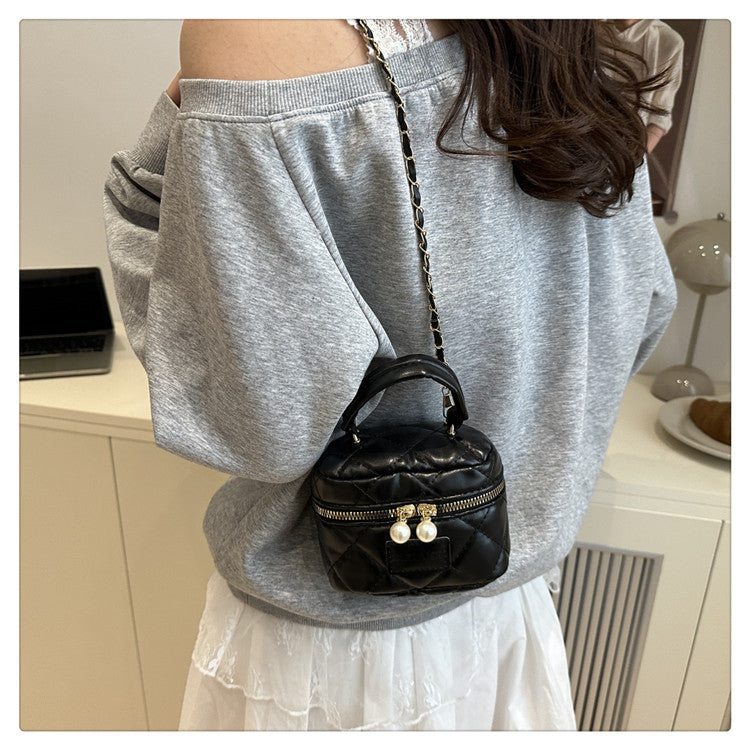 Women's Spring Summer Bag2025New Diamond Chain Bag High-End Fashionable Crossbody Bag Versatile Handheld Small Square Bag