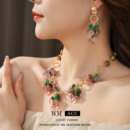 Medieval vintage Jewelry Set Natural Stone Shell Tassel Pendant Earrings Light Luxury High-end Vintage Necklace