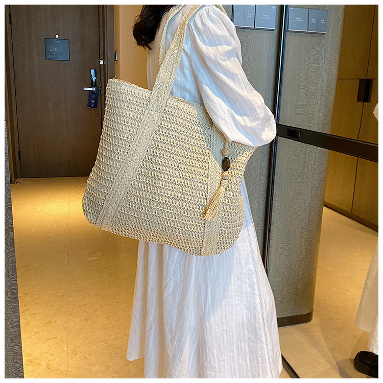 Cross-Border Hot-Selling Women's Bag Simple Large Capacity Lightweight Woven Bucket Beach Bag Trendy Straw New Handheld Shoulder Bag
