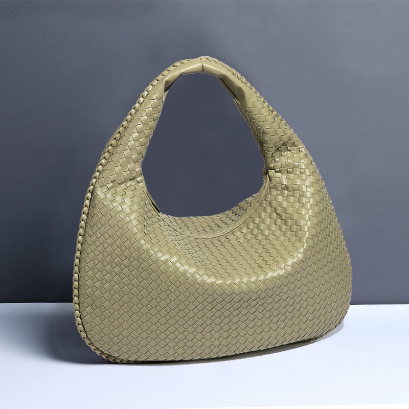 2025New Crescent Moon Women's Bag Fully Handwoven Handheld Dumpling Bag Fashionable Versatile European and American Style Single Shoulder Underarm Bag