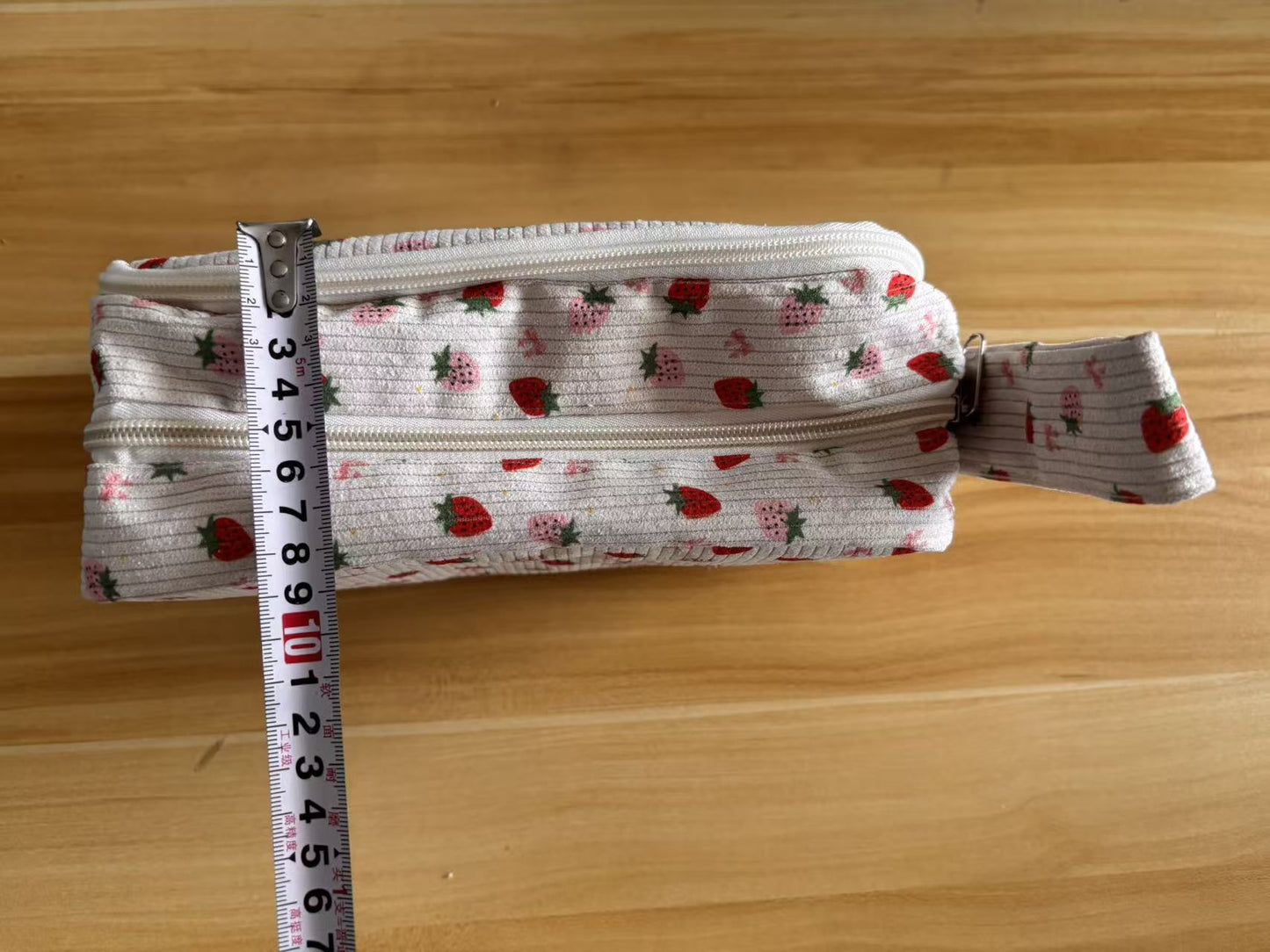 Cross-Border New Product Pencil Case Large Capacity Zipper Pencil Bag Compartment Soft Pencil Bag Boys and Girls Butterfly Flower http://detail.1688.com/offer/960755400517.html