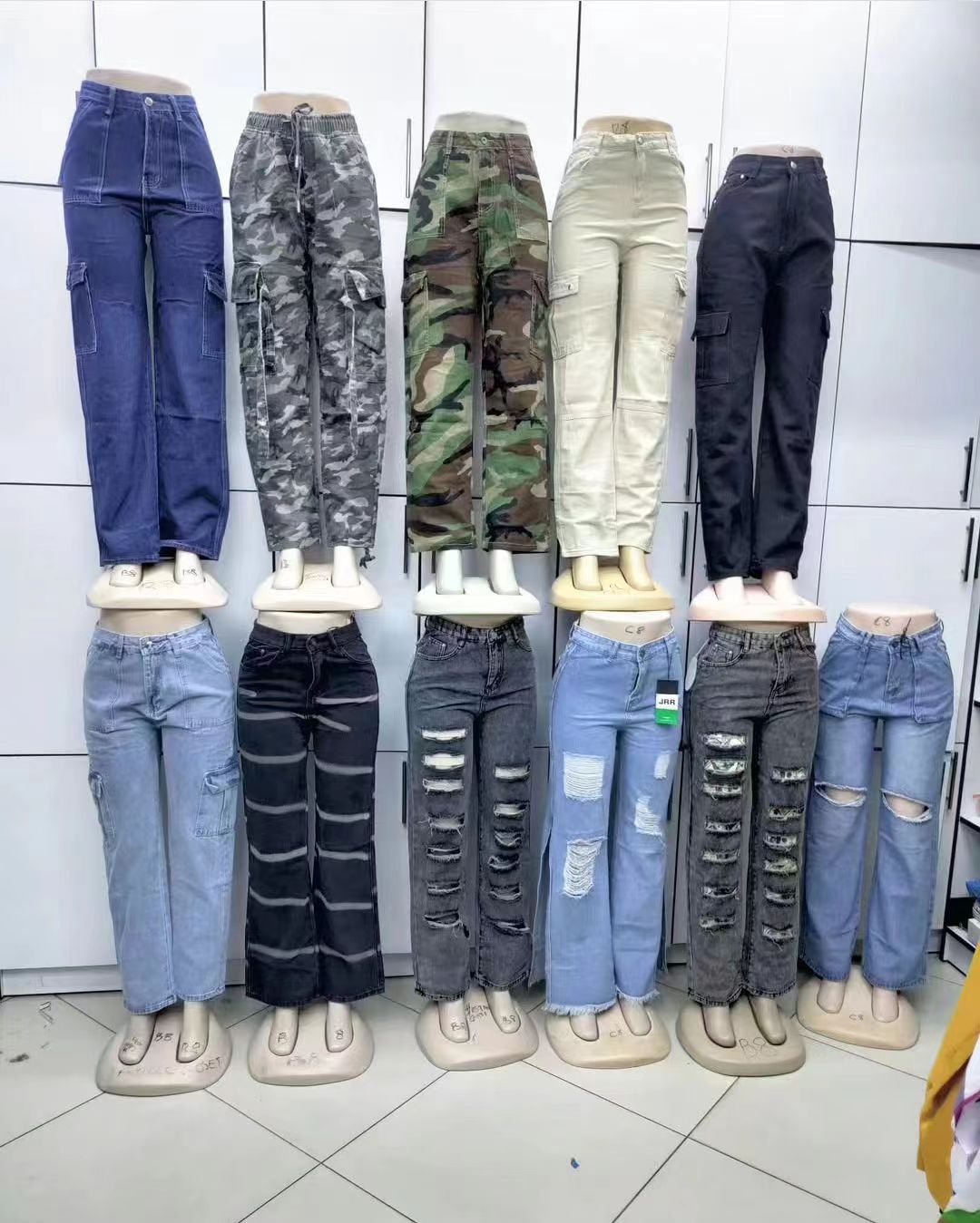 Simple pocket jeans Multi-pocket Women's Jeans Cargo Pants Wholesale cargo jeans
