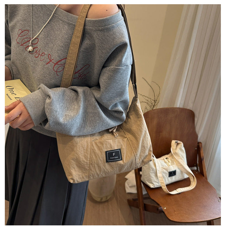 2025New Spring Large Capacity Single Shoulder Crossbody Retro Simple Ruiying Commuter Women's Bag Fashion Casual Tote Bag