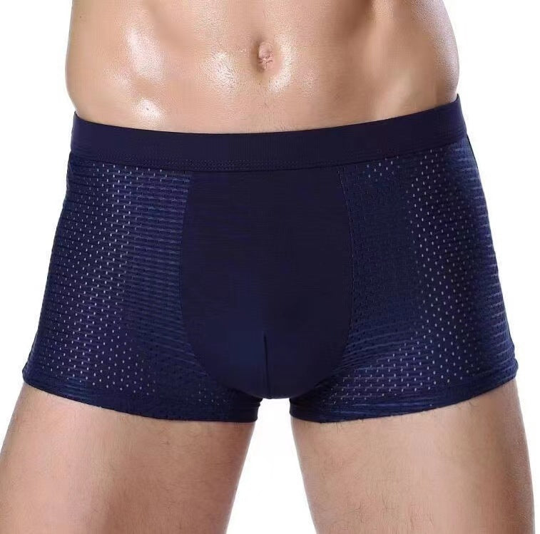 Men's Underwear Men's Mesh Ice Silk Boxer Briefs Antibacterial Youth Boxer Briefs Breathable Loose Student Trendy Fashion http://detail.1688.com/offer/930947820676.html