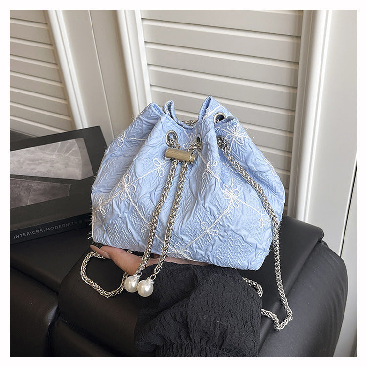 Cross-border Drawstring Bucket Small Bag for Women2025New Stylish Pleated Flower Bag Fashionable Round Chain Crossbody Bag