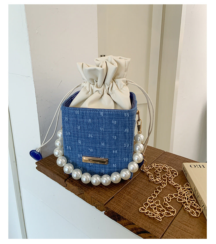 Autumn Small Bag2025New Trendy Fashionable Versatile Pearl Handbag High-Quality Texture Crossbody Bag