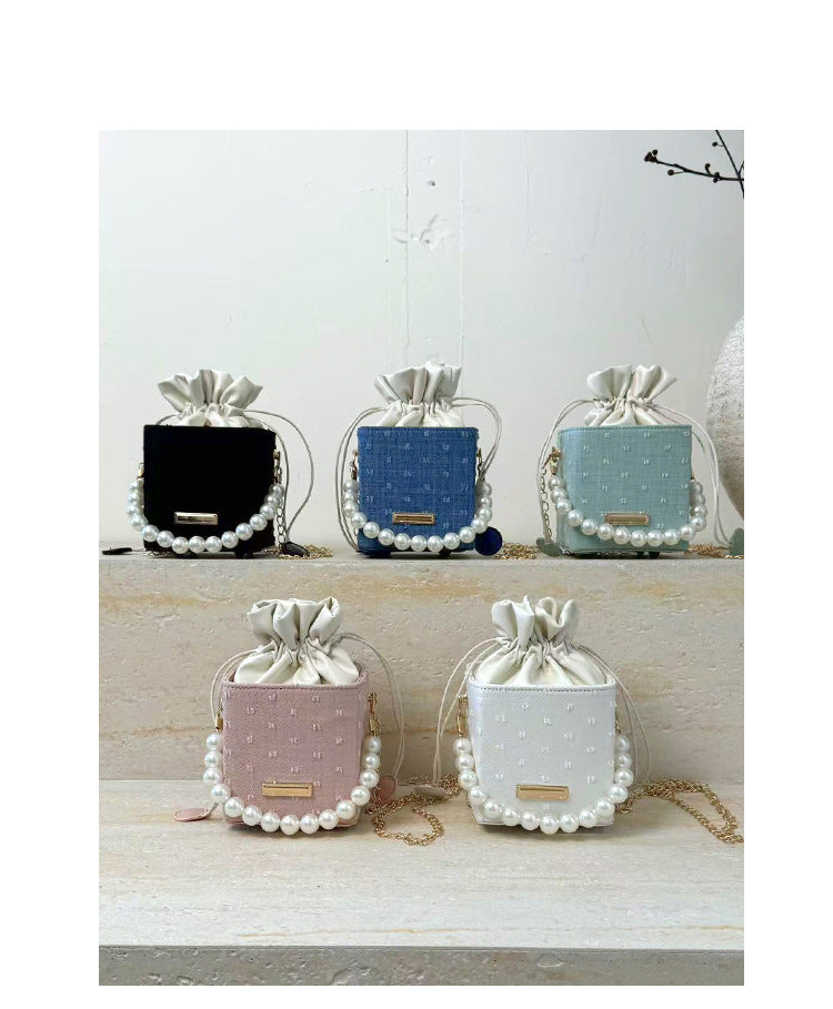 Autumn Small Bag2025New Trendy Fashionable Versatile Pearl Handbag High-Quality Texture Crossbody Bag