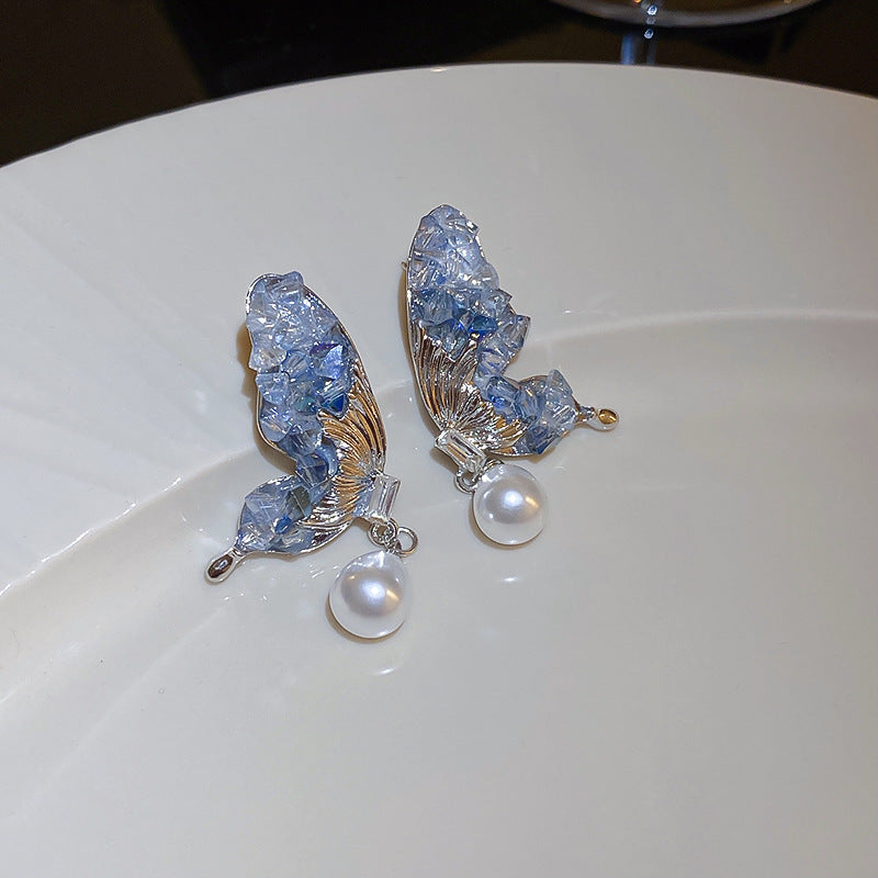 Pearl Earrings with a Sense of Sophistication Real Gold Electroplated Silver Needle French Retro Palace Style Earrings Versatile Ear Jewelry Wholesale