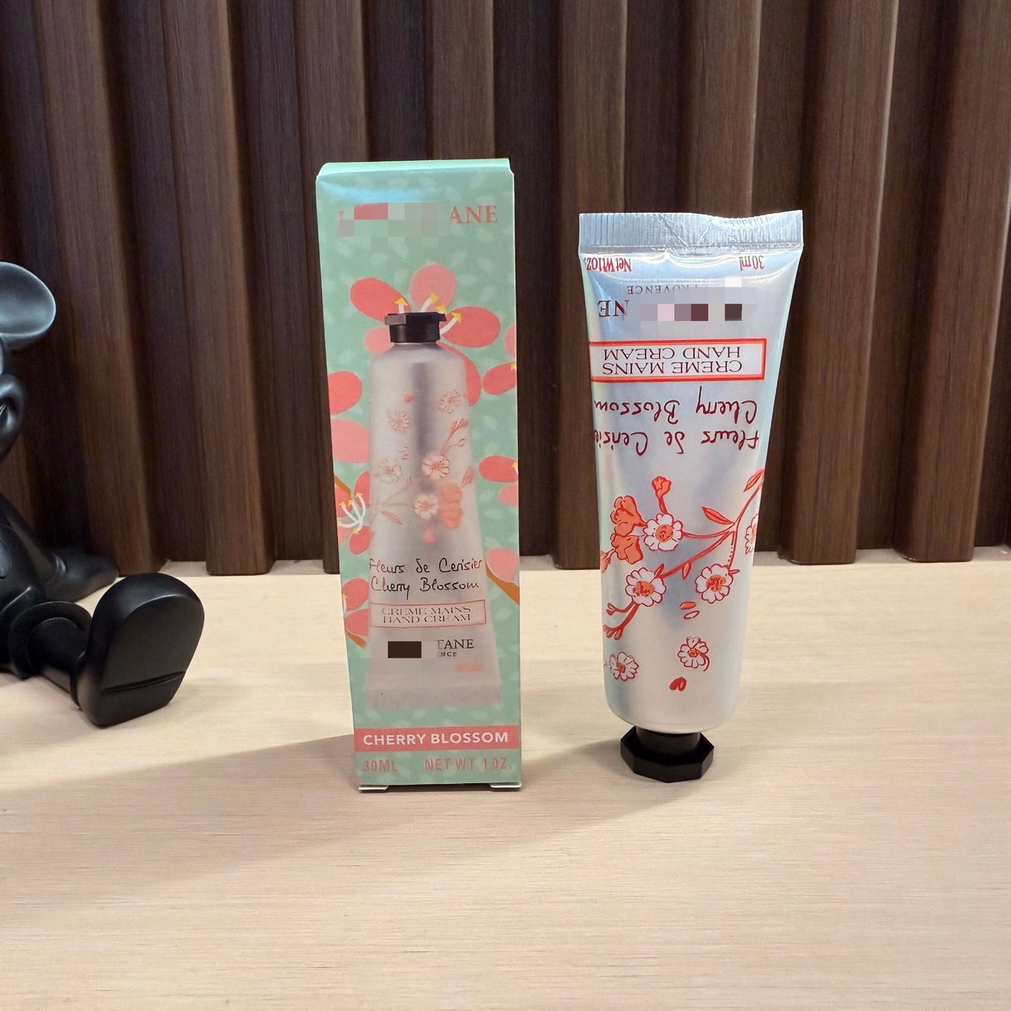 French Oudan Hand Cream Long-lasting Hydration Moisturizing Non-greasy Fragrance Hand Cream Gift Shea Butter Rose