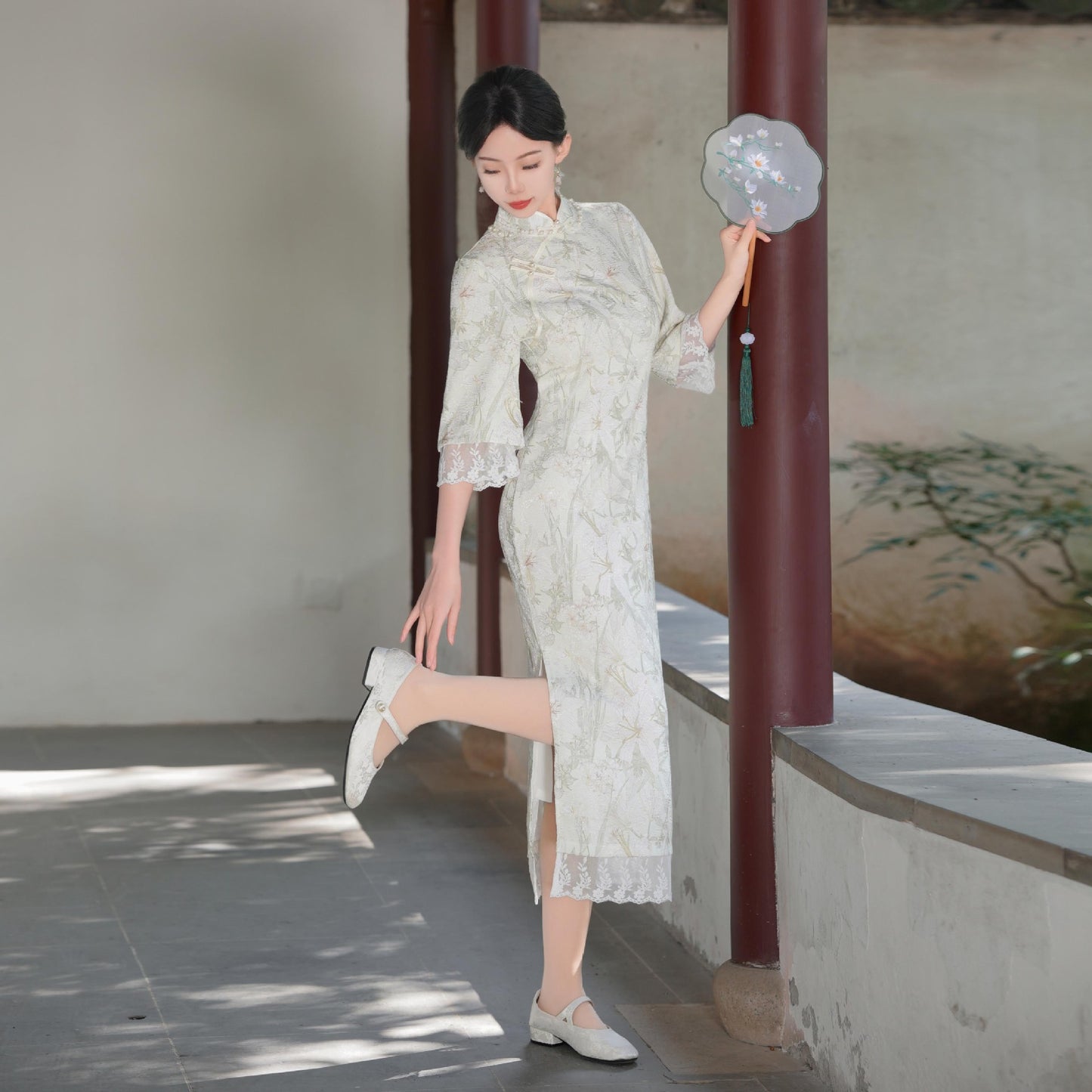 Vintage Cheongsam Improved Version Dress with Oversized Sleeves Elegant Artistic Long Style2025Spring and Summer New Wholesale