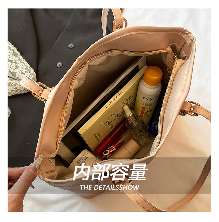 Women's High-Grade Bag2025Spring Birthday Gift Puppy Tote Bag Large Capacity Women's Bag Commuting Crossbody Bag