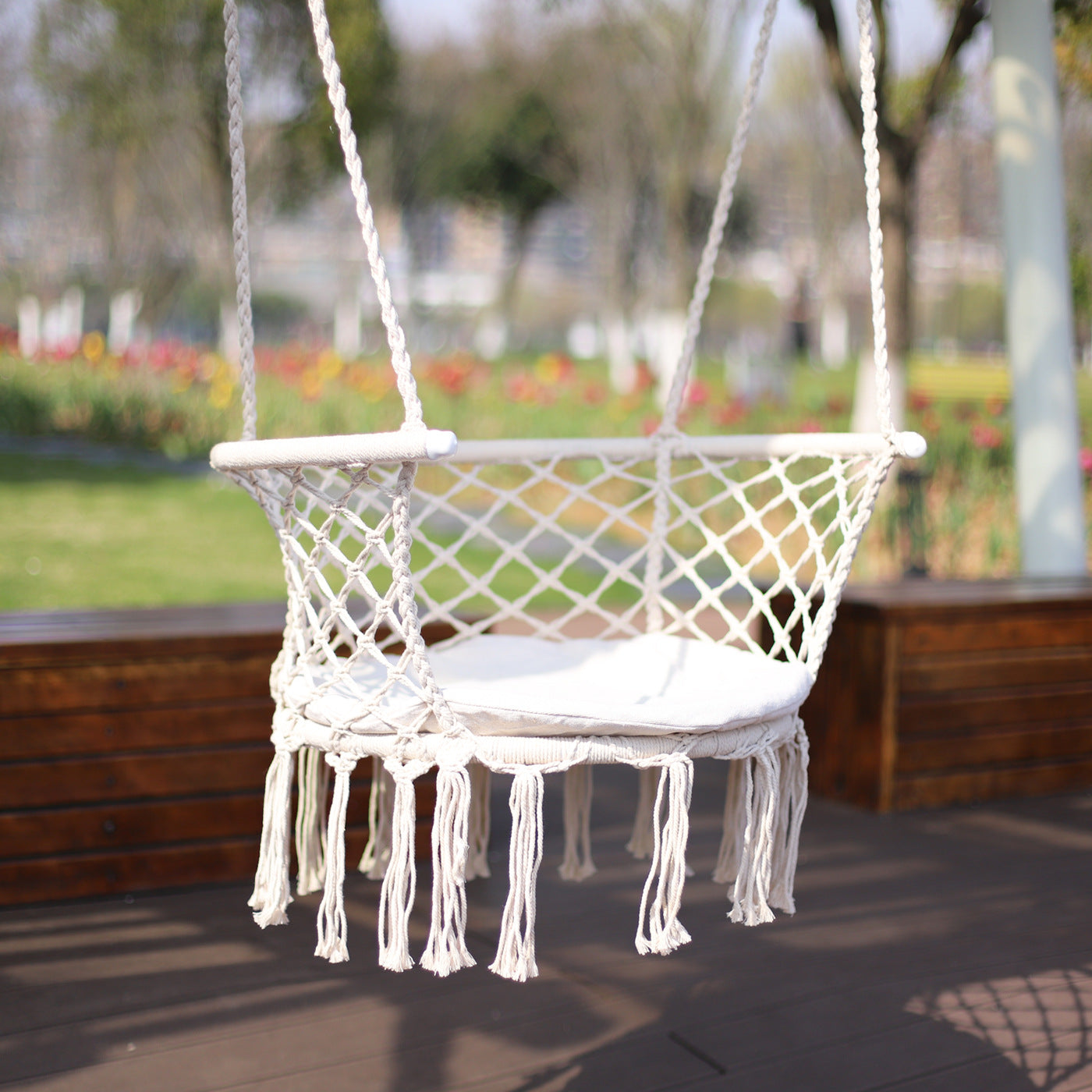 ins Nordic Style Tassel Hanging Chair Handwoven Hanging Basket Cotton Rope Swing Outdoor Hammock Balcony Cradle Chair Wholesale