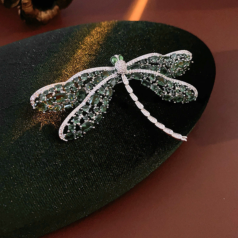 Green Zircon Hollow Dragonfly Brooch Light Luxury High-end Sense Elegant Brooch Fashion Unique Design Sense Accessories Wholesale