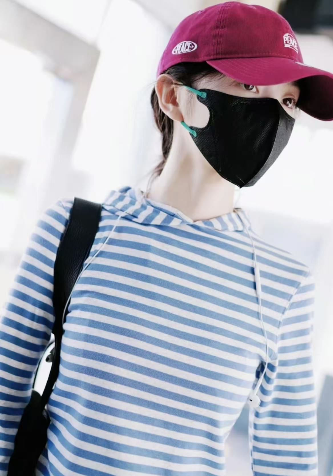 Pre-Sale】2025New Autumn Korean Dongdaemun Tian Xiwei Same Style Striped Hooded Sweatshirt TS16771