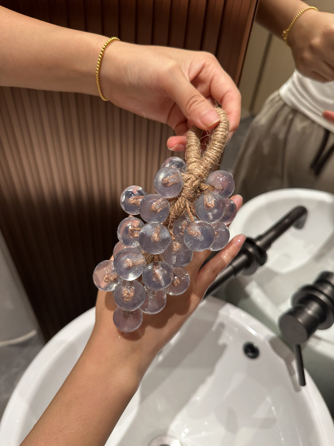 Crystal Grape Whole Bunch Soap Finished Product Simulation Soap Aromatherapy Soap Handmade Soap Gift Bath Bathroom Ornament Hanging Decoration