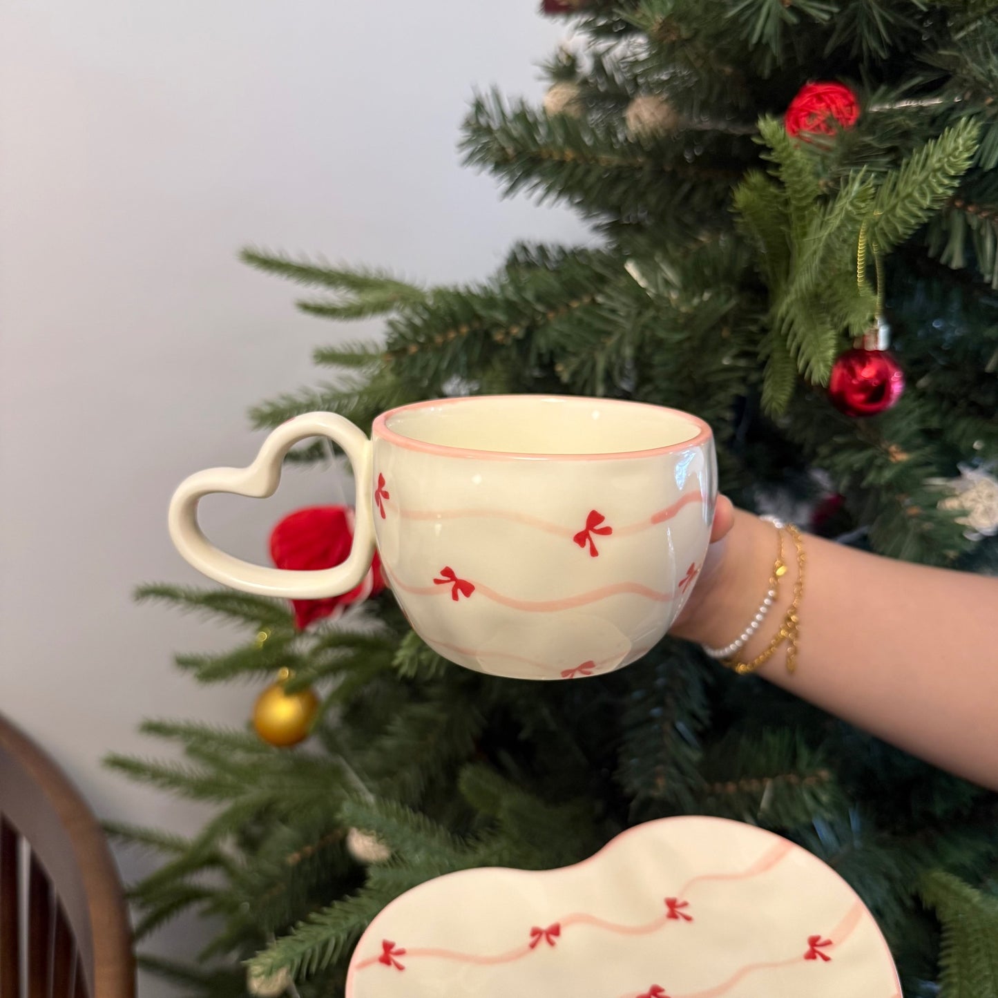 Korean Style ins Wind Hand-painted Heart Ceramic Cup and Saucer Hand Pinched Irregular Heart-Shaped Coffee Cup and Saucer Afternoon Tea Cup and Saucer