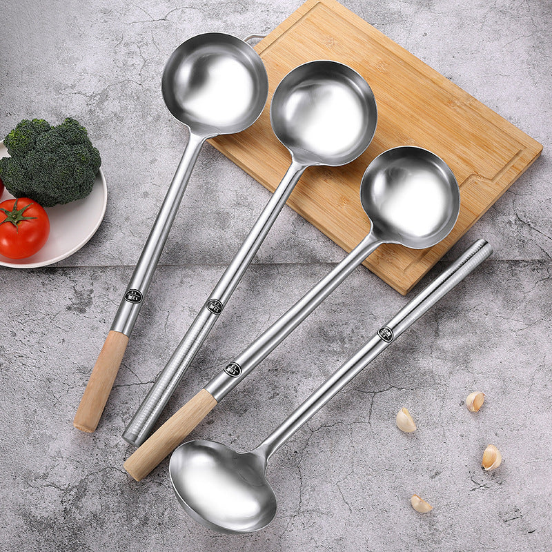 Stainless Steel Stir-Fry Spoon Chef's Stirring Spoon Long Handle Soup Spoon Serving Spoon Stir-Fry Spoon Kitchen Spatula Wooden Handle Pot Spatula Spoon