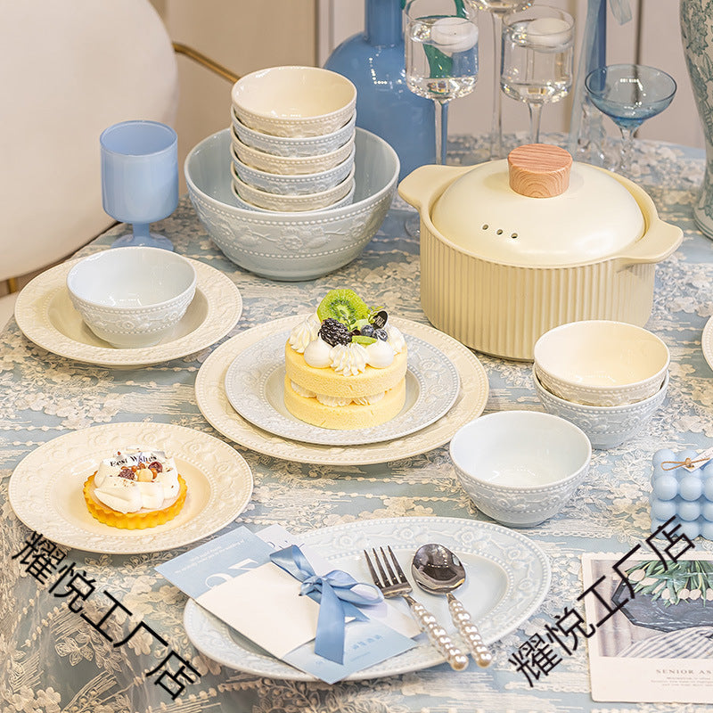 French Style Tableware Bowl and Plate Set for Home Use, High Aesthetic Value for Girls, Cute Ceramic Bowl Set, New Embossed Tableware