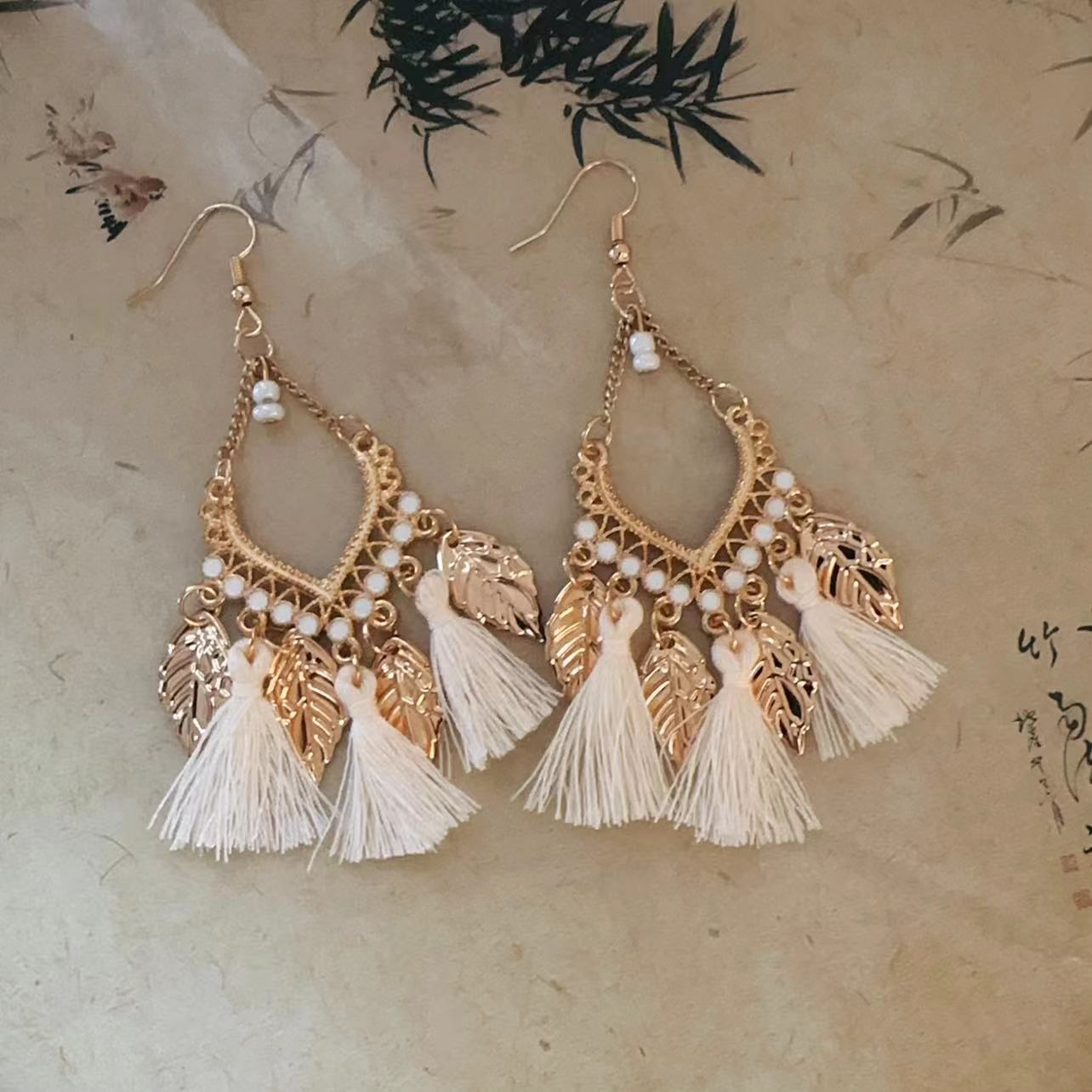 Bohemian Style Earrings for Women2025New Hot-Selling High-End Ethnic Style Unique Exaggerated Earrings Elegant Ear Jewelry
