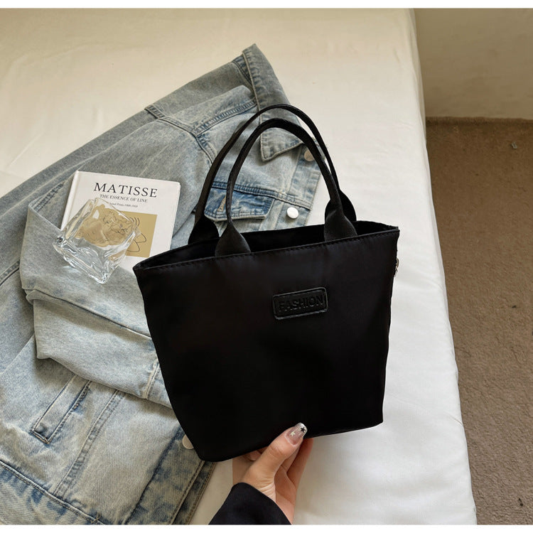 Casual Single Shoulder Crossbody Bag New Model Phone Small Square Bag Versatile Shopping Handbag Lightweight Water-Resistant Nylon Bag