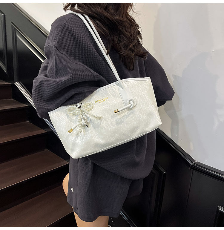 High-end stylish large-capacity women's bag2025New Spring and Summer Niche Single Shoulder Underarm Bag for Work and Commuting