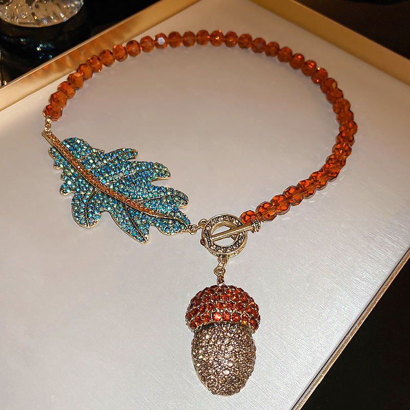 Medieval vintage Light Luxury Necklace Palace Style Heavy Craft Inlaid Diamond Water Drop Collarbone Chain High-end Vintage Necklace for Women