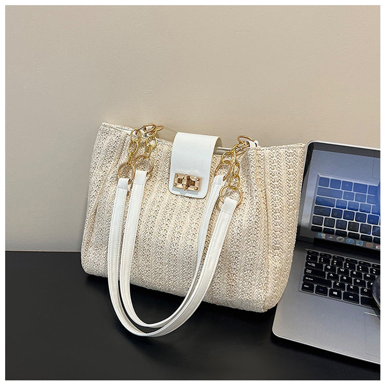 2025Women's Spring New Small Chanel Style Bag for Work Commute Versatile Straw Woven Large Capacity Wide Shoulder Strap Women's Single Shoulder Bag