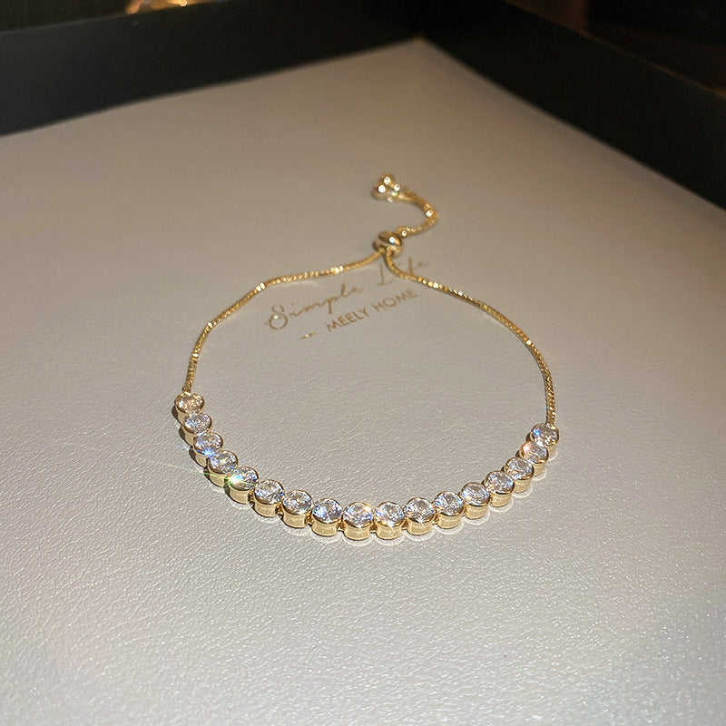 Medieval vintage Geometric Zircon Bracelet Simple Fashionable Elegant Versatile Bracelet Design Sense Niche Jewelry for Women