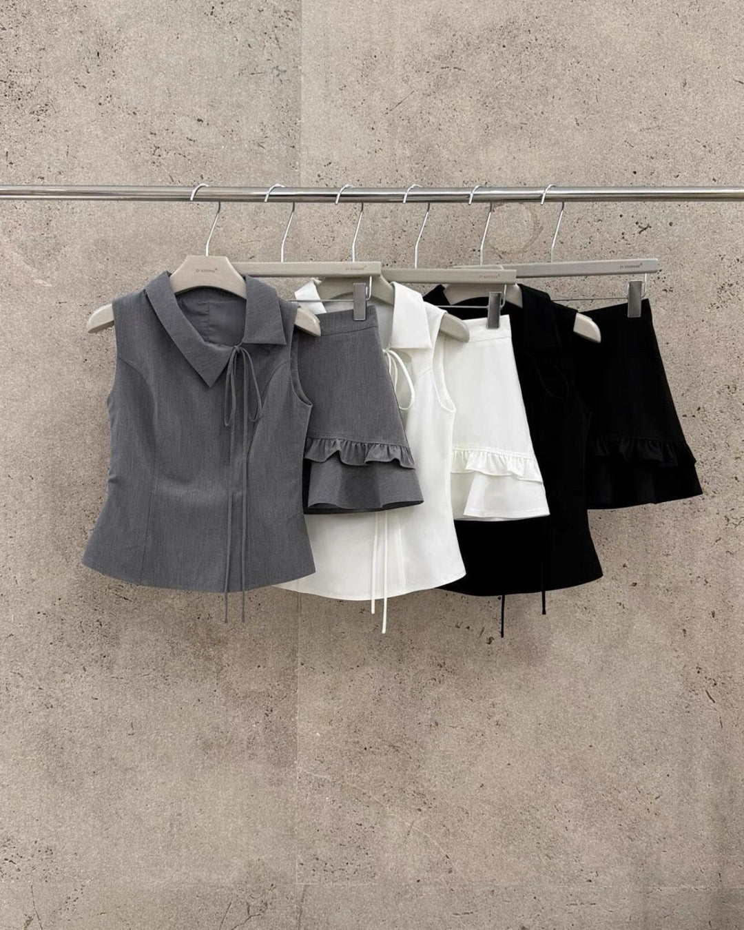 Set Women's