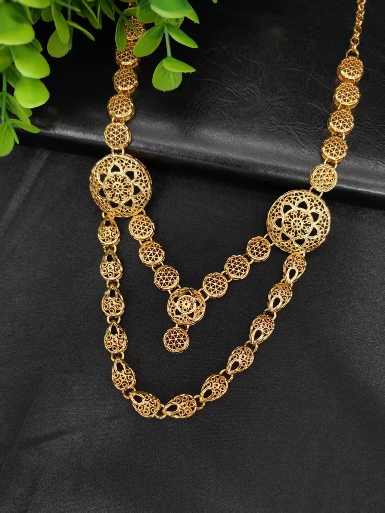 Hot Sale Recommendation Dubai24K Gold Women's Jewelry Set Middle Eastern Bride Necklace Earrings Ring Bracelet Four-Piece Set