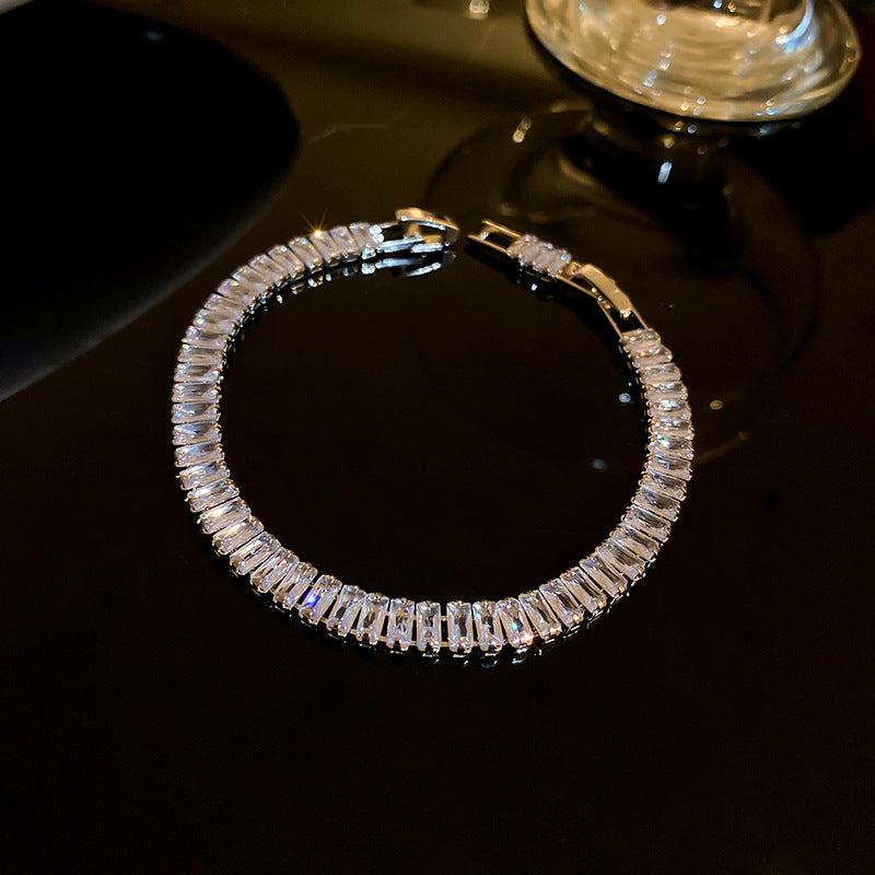 Xiaohongshu Same Style Hot-Selling Zircon Bracelet Light Luxury Niche Exquisite High-End Feel Adjustable Pull Jewelry for Women