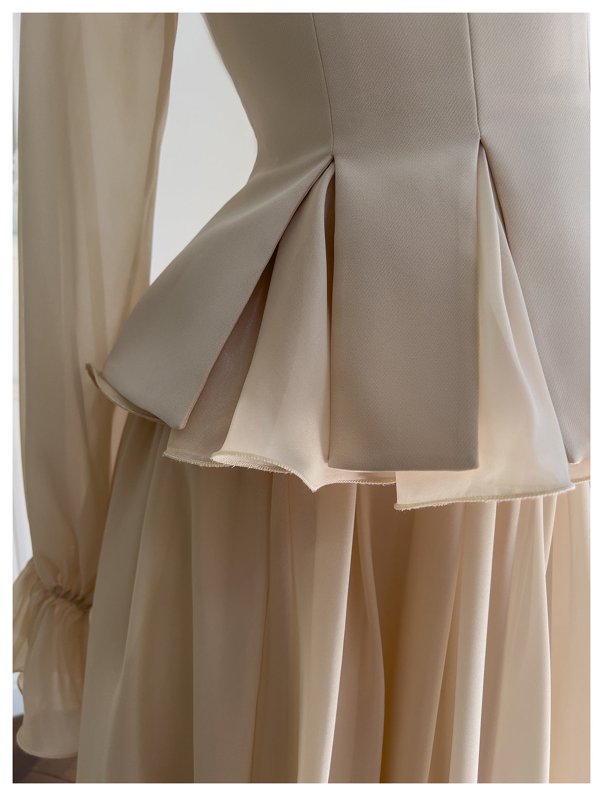 Yige Lila2025Early Autumn New Apricot Waist-Cinching Long Sleeve Coat Paired with Long Skirt 71443+51361