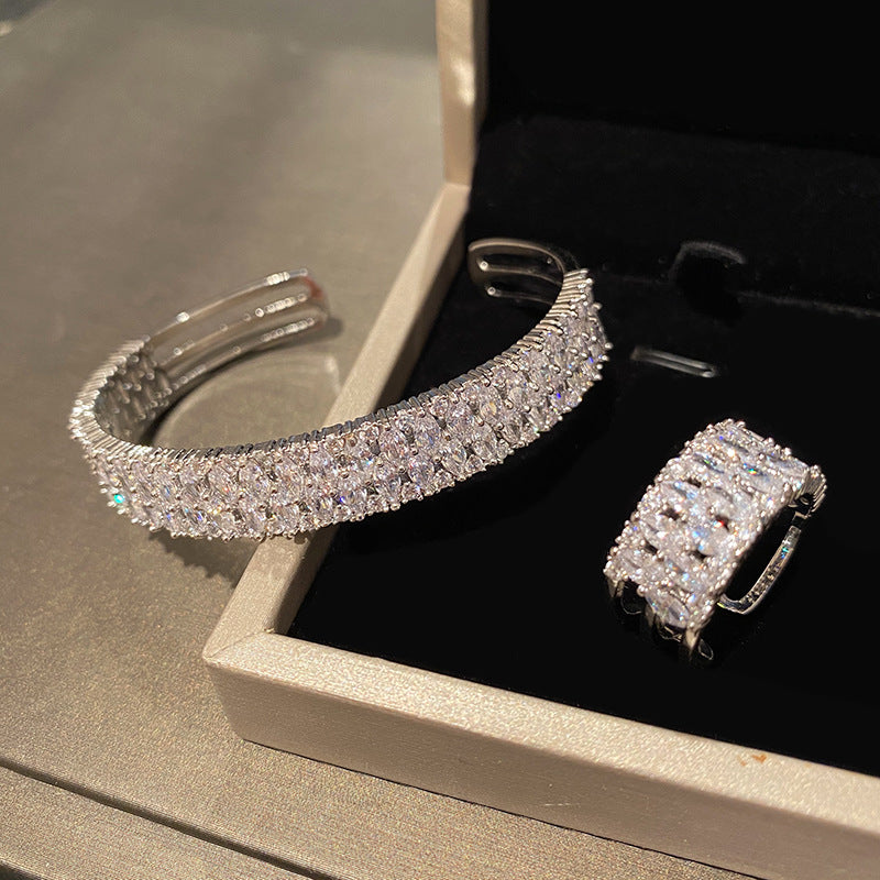 White gold Full Diamond Wide Band Row Diamond Bracelet Ring Narrow Band Simple Fashion Versatile Evening Party party Bracelet