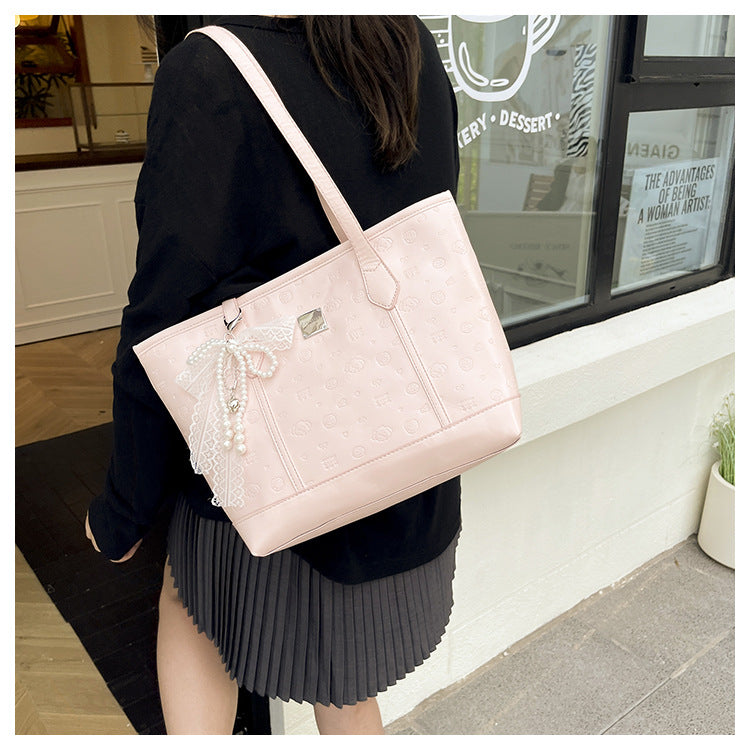 European and American Trendy Simple Large Capacity Tote Bag2025New high-value casual cute embossed single-shoulder handbag