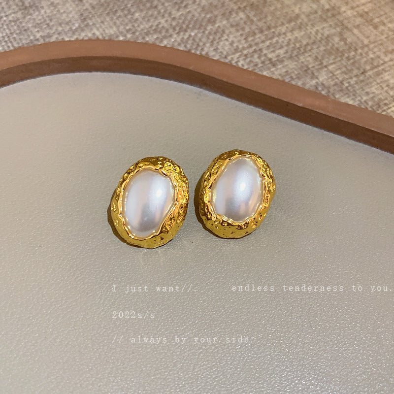Silver Needle Irregular Round Earrings Simple Minimalist Style Fashion European and American Stud Earrings Elegant Light Luxury High-end Feel Earrings for Women