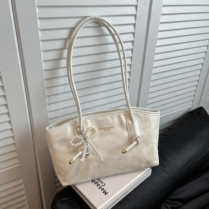 High-end stylish large-capacity women's bag2025New Spring and Summer Niche Single Shoulder Underarm Bag for Work and Commuting
