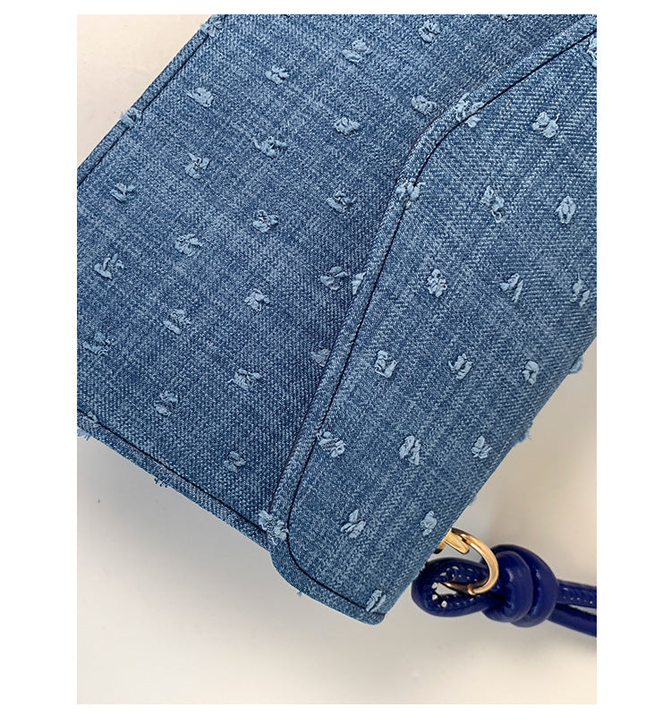 Simple Solid Color Trendy Fashionable Handbag2025Summer New Casual Elegant Single Shoulder Crossbody Small Square Bag for Women