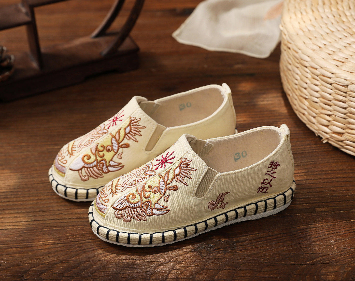 Old Beijing Traditional Cloth Shoes for Children, Thousand-Layer Sole Embroidered Cloth Shoes, Spring and Autumn Ancient Costume Hanfu Shoes, Ethnic Style Boys' Shoes