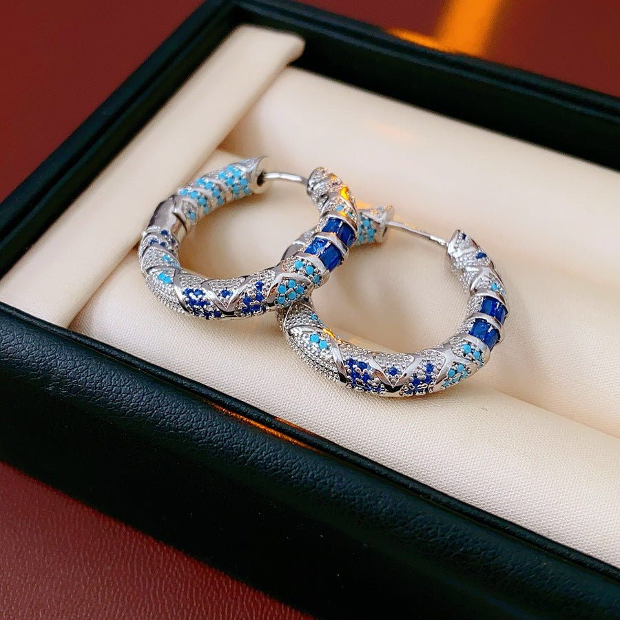 Medieval vintage Light Luxury Earrings Versatile Palace Style Zircon Round Ear Clips Niche High-end Fashion Earrings