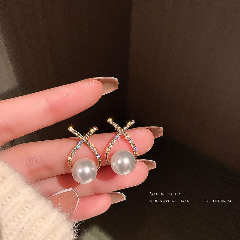 Silver Needle Irregular Round Earrings Simple Minimalist Style Fashion European and American Stud Earrings Elegant Light Luxury High-end Feel Earrings for Women