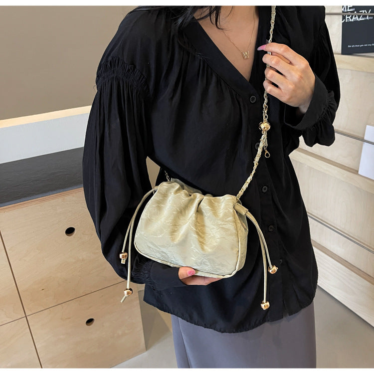 Popular Bags for Women This Year2024New Style Crossbody Bag for Women ins High-end stylish versatile single-shoulder chain bag for women